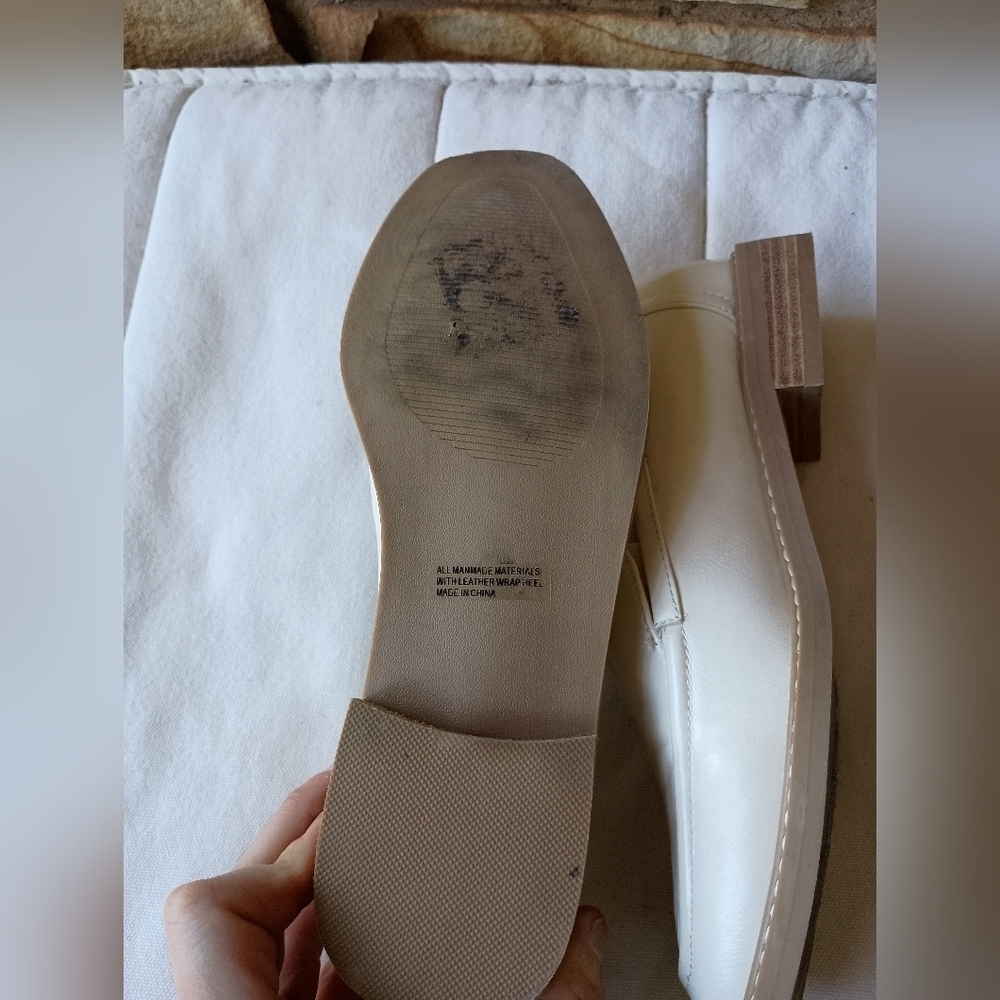 Dolce Vida Women's Leather Cream Loafers_7 - Picture 4 of 7